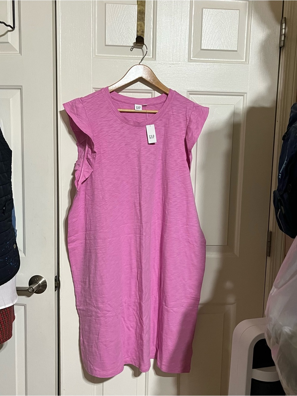 GAP Pink Cap-Sleeve Midi Shift Dress
19-15
